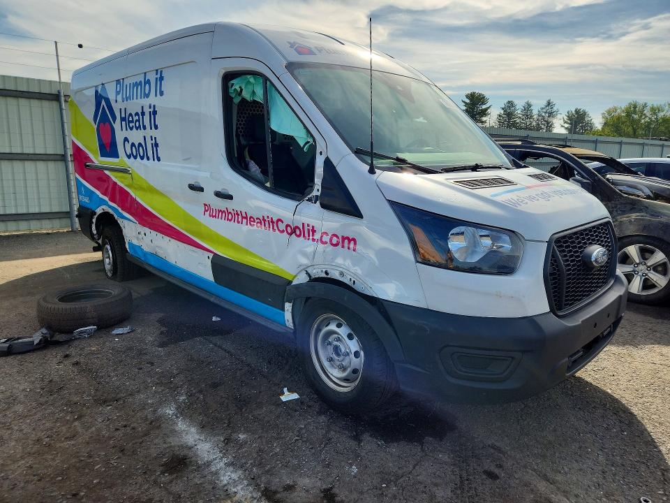 70053556 :رقم المزاد ، 1FTBR1C81RKB33583 vin ، 2024 Ford Transit مزاد بيع