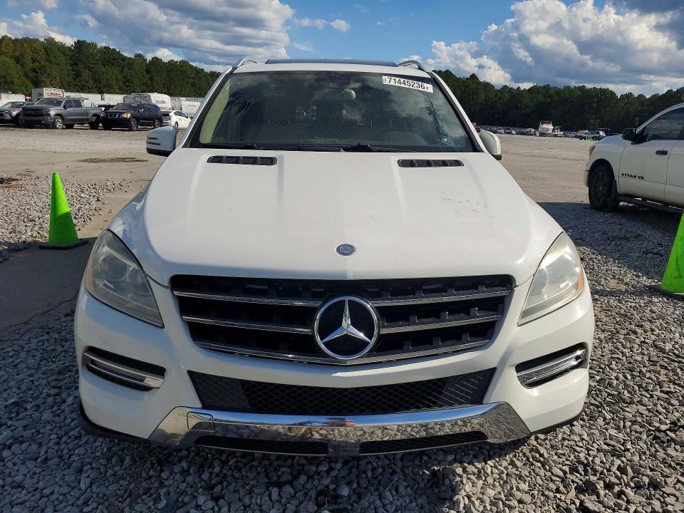 2014 Mercedes-benz Ml მანქანა იყიდება აუქციონზე, vin: 4JGDA5JB8EA362411, აუქციონის ნომერი: 71445236