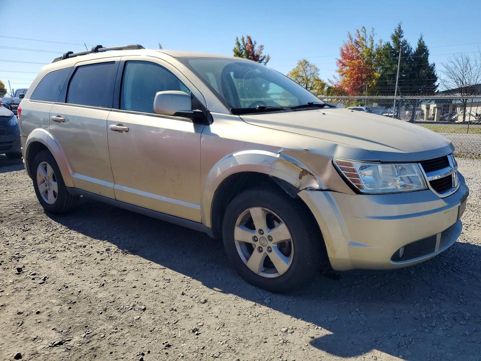 71666186 :رقم المزاد ، 3D4PG5FV2AT145543 vin ، 2010 Dodge Journey مزاد بيع