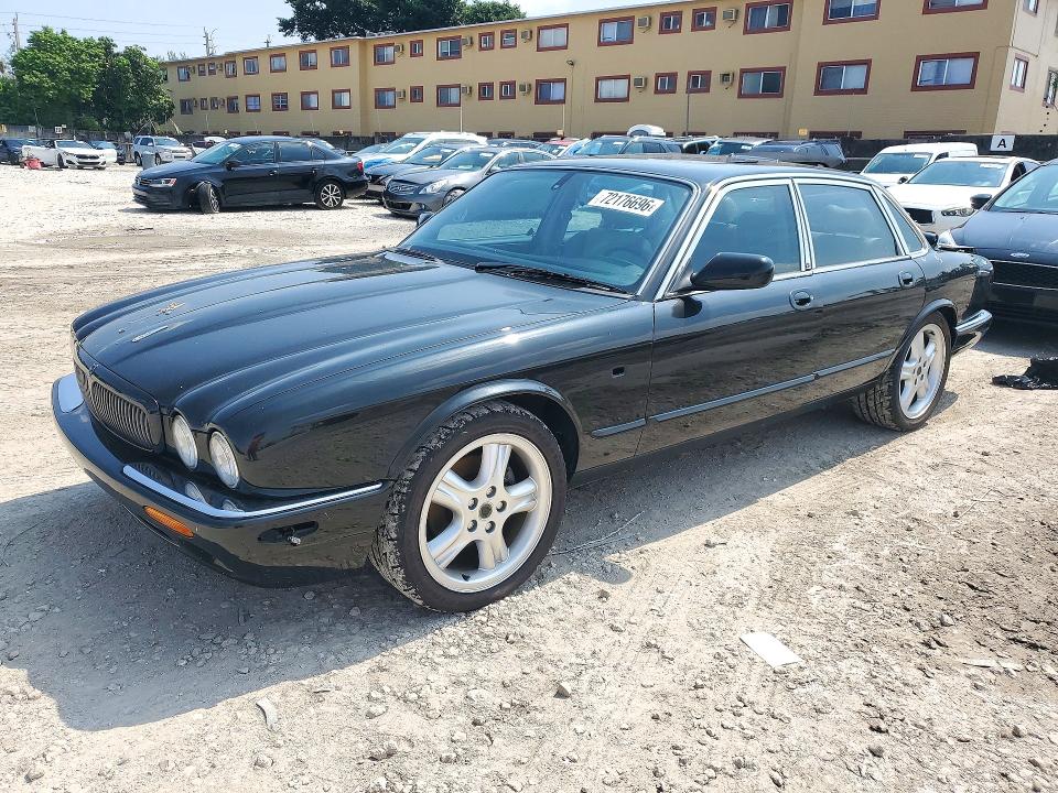 Продаж на аукціоні авто 2002 Jaguar Xj, vin: SAJDA12C52LF42857, номер лоту: 72176696