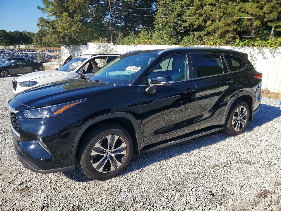 2023 Toyota Highlander მანქანა იყიდება აუქციონზე, vin: 5TDKDRBH1PS014680, აუქციონის ნომერი: 71716066