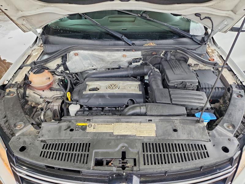 71097886 :رقم المزاد ، WVGBV7AX1FW102052 vin ، 2015 Volkswagen Tiguan مزاد بيع