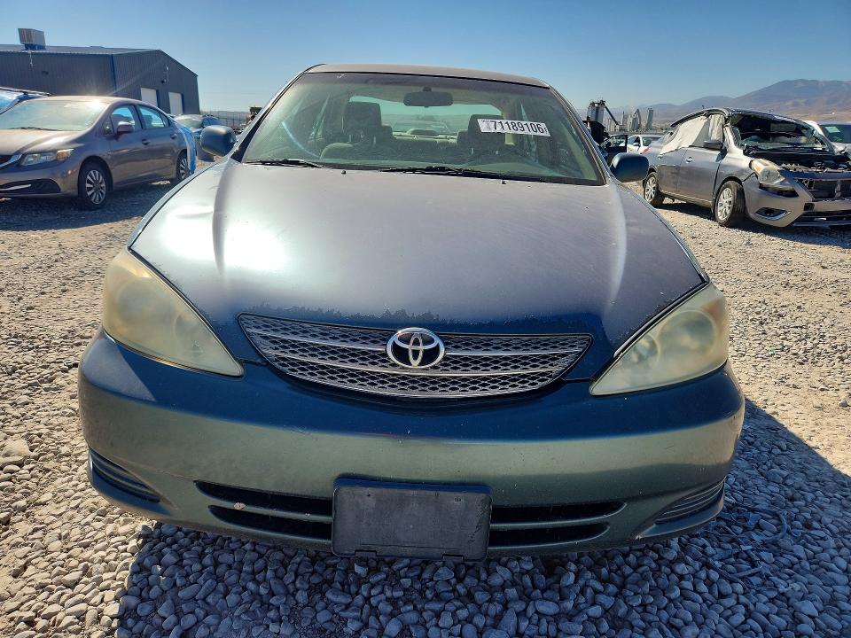 2002 Toyota Camry მანქანა იყიდება აუქციონზე, vin: 4T1BE32K72U598332, აუქციონის ნომერი: 71189106