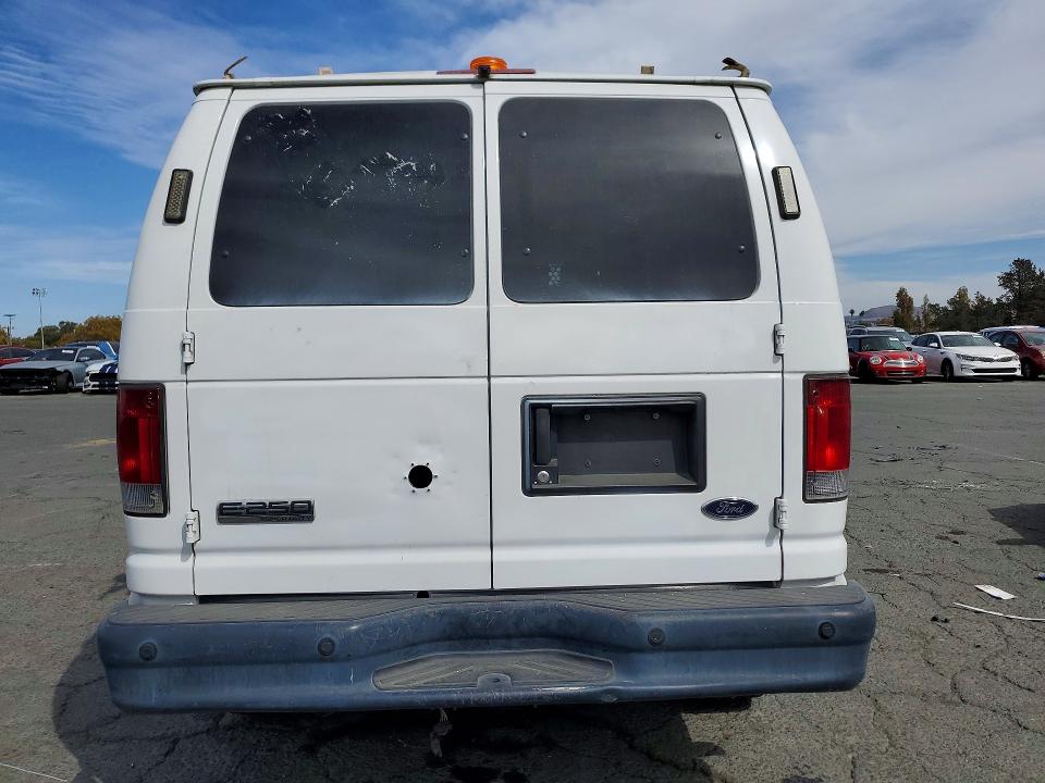 71610356 :رقم المزاد ، 1FTNE2EL5BDB37162 vin ، 2011 Ford Econoline مزاد بيع