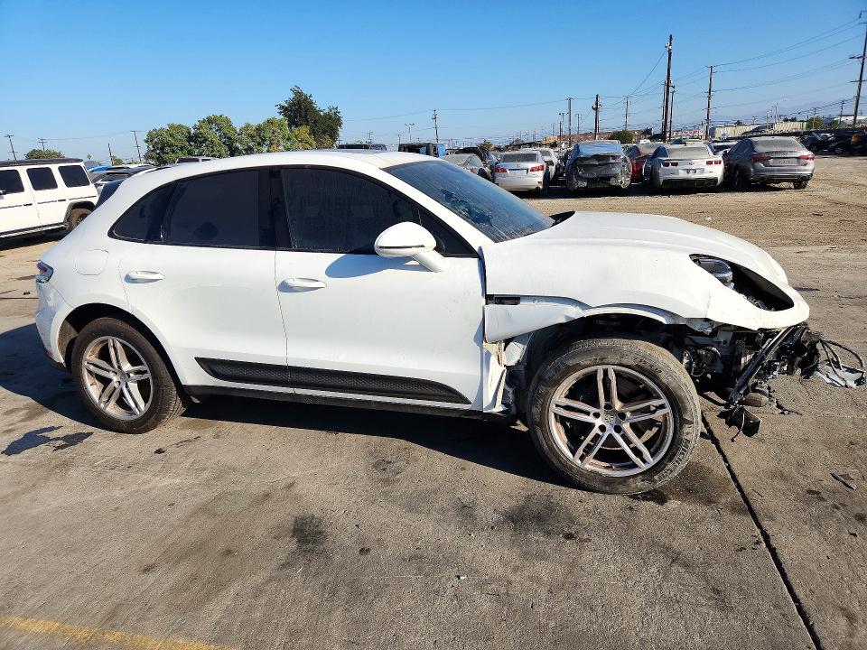 2024 Porsche Macan მანქანა იყიდება აუქციონზე, vin: WP1AA2A53RLB04497, აუქციონის ნომერი: 72538566