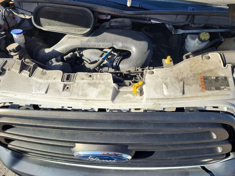 72122076 :رقم المزاد ، 1FTYR2CM4KKB65379 vin ، 2019 Ford Transit مزاد بيع