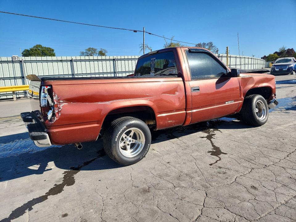 1998 Chevrolet Gmt-400 მანქანა იყიდება აუქციონზე, vin: 1GCEC14W3WZ259779, აუქციონის ნომერი: 72362196