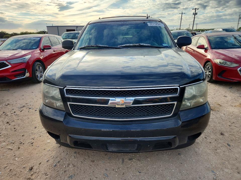 72112546 :رقم المزاد ، 1GNFC13C88R247455 vin ، 2008 Chevrolet Tahoe مزاد بيع