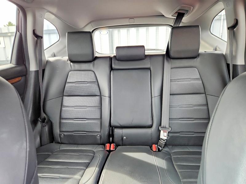 Продаж на аукціоні авто 2019 Honda Cr-v, vin: 2HKRW2H92KH135040, номер лоту: 70969456