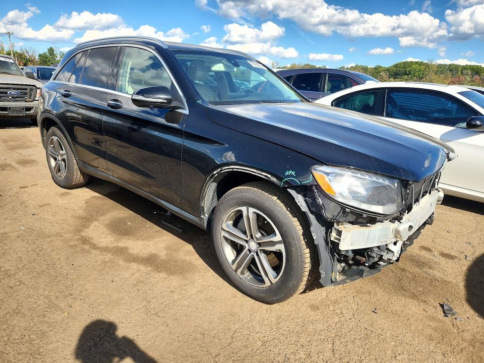 Продажа на аукционе авто 2017 Mercedes-benz Glc, vin: WDC0G4KB2HF199752, номер лота: 70685236