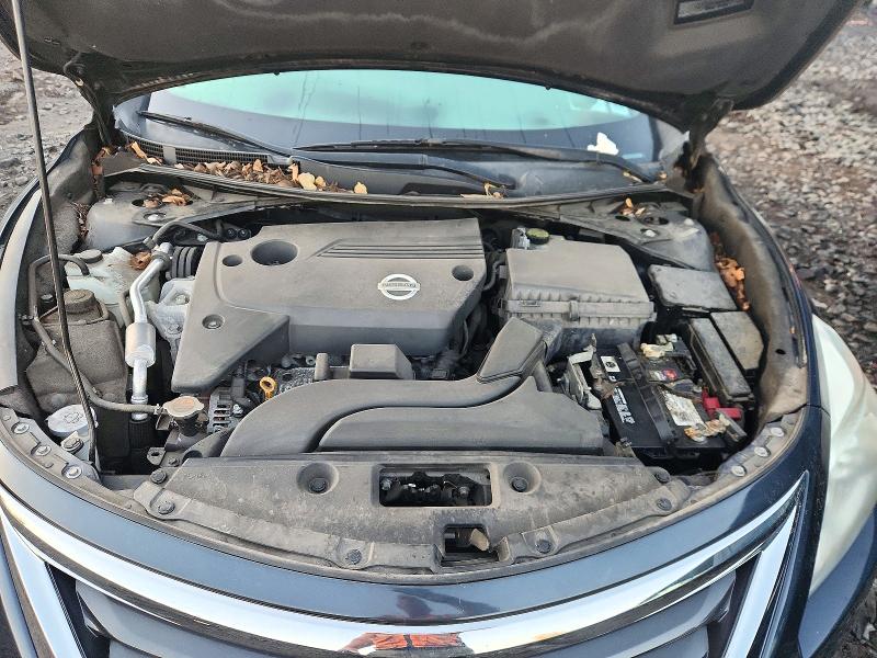 2015 Nissan Altima მანქანა იყიდება აუქციონზე, vin: 1N4AL3AP0FN886542, აუქციონის ნომერი: 72515686