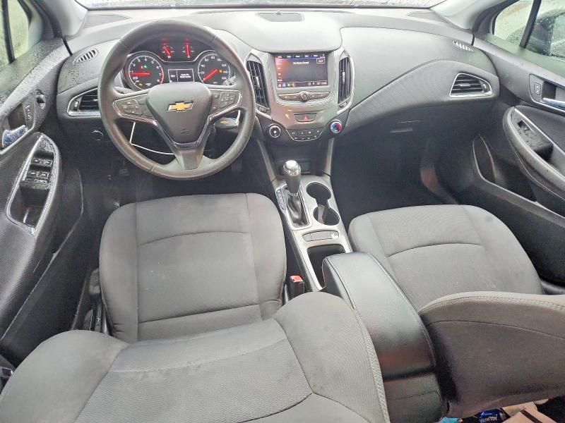 70385976 :رقم المزاد ، 3G1BE6SM0KS542104 vin ، 2019 Chevrolet Cruze مزاد بيع