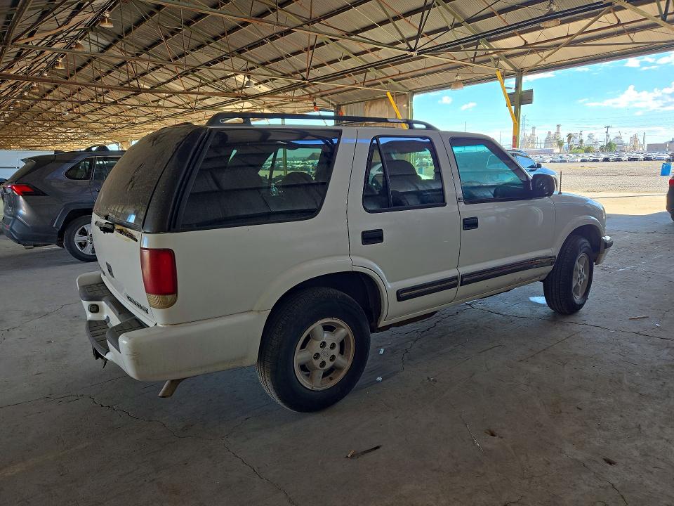 Aukcja sprzedaży 2001 Chevrolet Blazer, vin: 1GNDT13W612228421, numer aukcji: 72377266