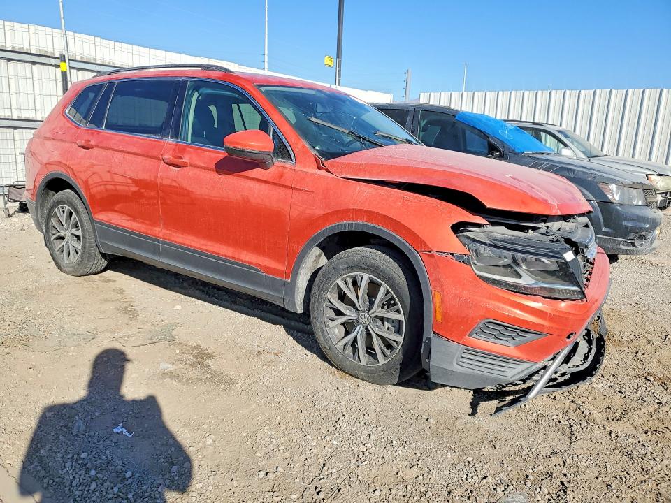 Продажа на аукционе авто 2019 Volkswagen Tiguan, vin: 3VV2B7AX0KM126805, номер лота: 61072696