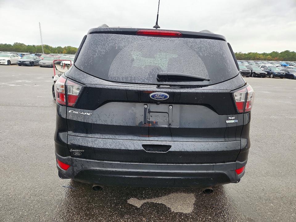 Продажа на аукционе авто 2018 Ford Escape, vin: 1FMCU9GD2JUD25141, номер лота: 72256776