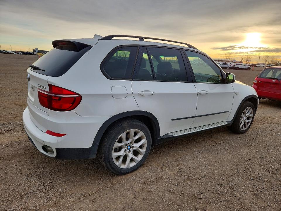Продаж на аукціоні авто 2013 Bmw X5, vin: 5UXZV4C50D0B00811, номер лоту: 72710796