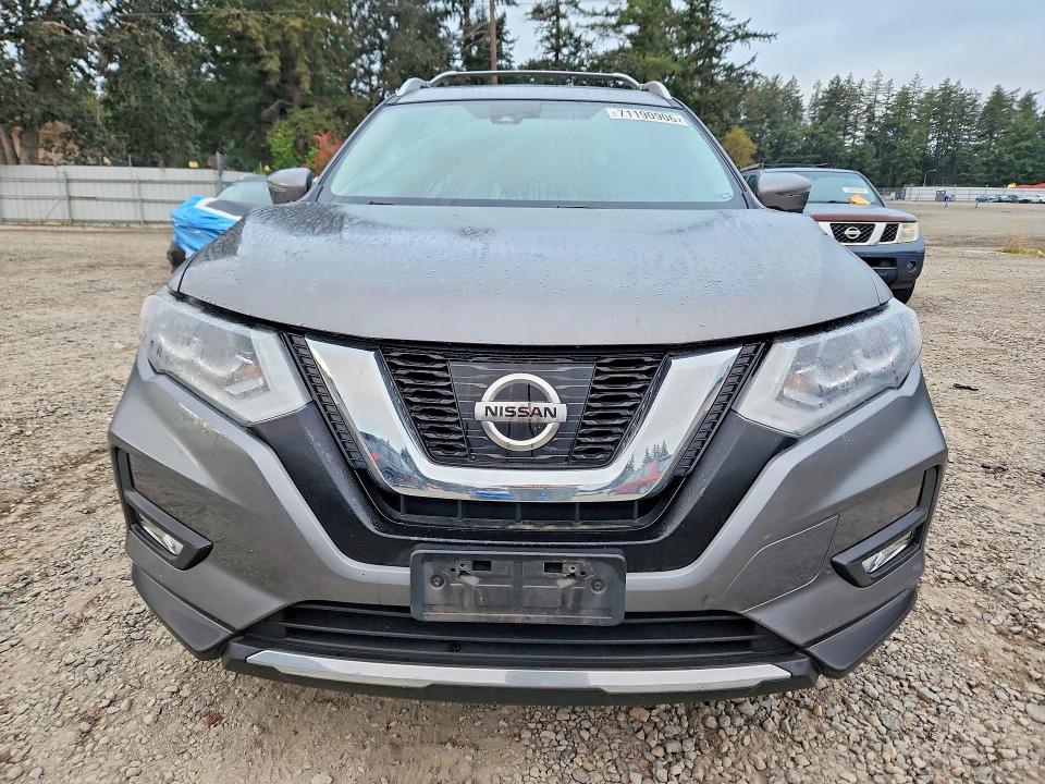 71190906 :رقم المزاد ، JN8AT2MV4HW253946 vin ، 2017 Nissan Rogue مزاد بيع