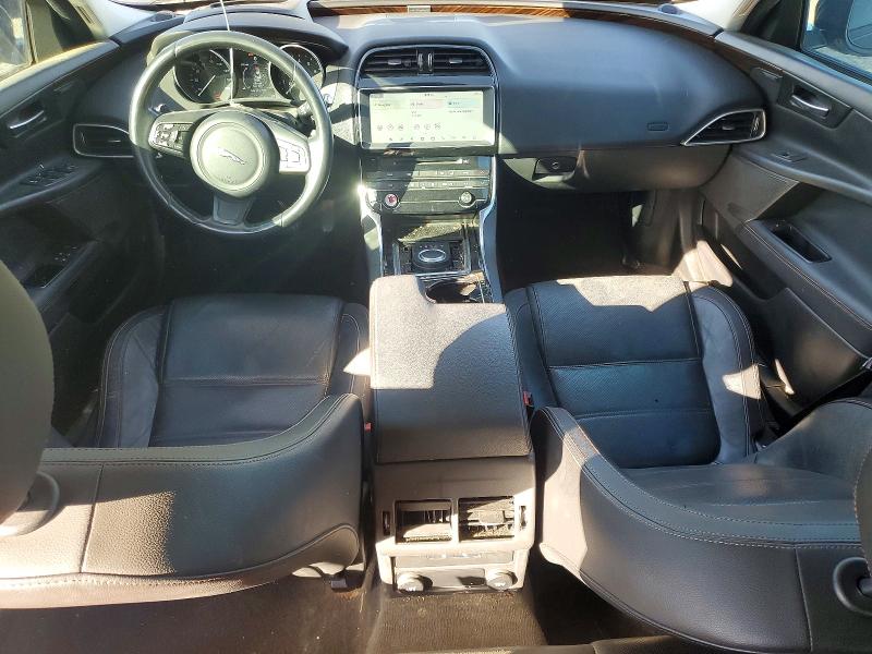 73652796 :رقم المزاد ، SAJAE4BG9HA957614 vin ، 2017 Jaguar Xe مزاد بيع