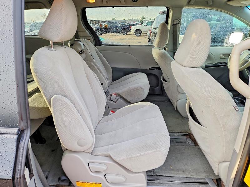 Продажа на аукционе авто 2014 Toyota Sienna, vin: 5TDKK3DC2ES496819, номер лота: 71630336