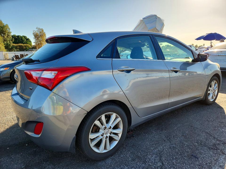 Продаж на аукціоні авто 2013 Hyundai Elantra Gt, vin: KMHD35LE8DU097102, номер лоту: 73088486