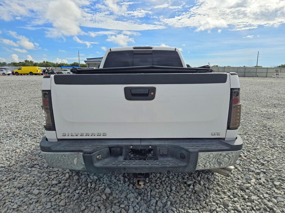 71173986 :رقم المزاد ، 1GCHK29677E521312 vin ، 2007 Chevrolet Silverado مزاد بيع