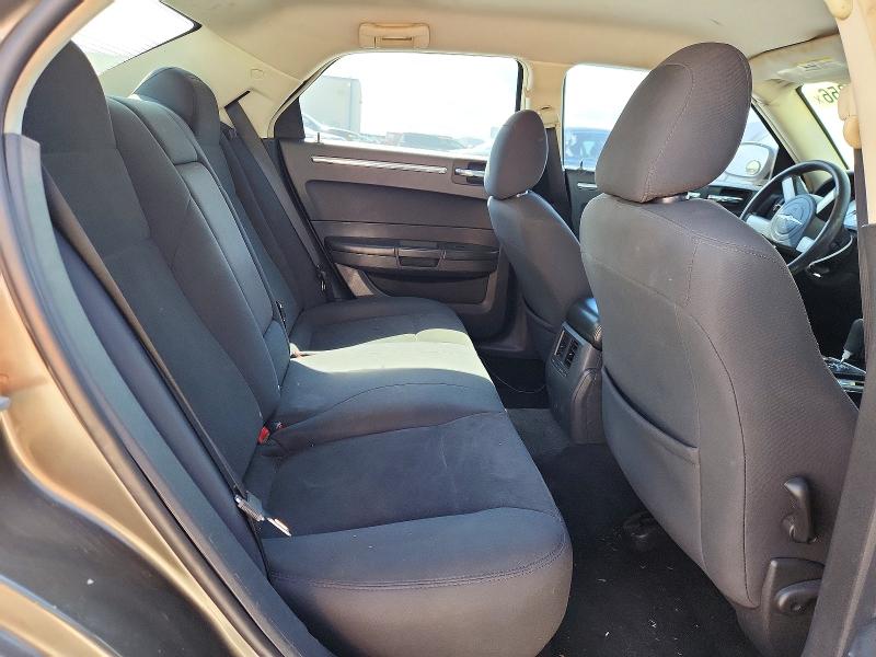 Продажа на аукционе авто 2010 Chrysler 300, vin: 2C3CA4CD6AH211298, номер лота: 73005356