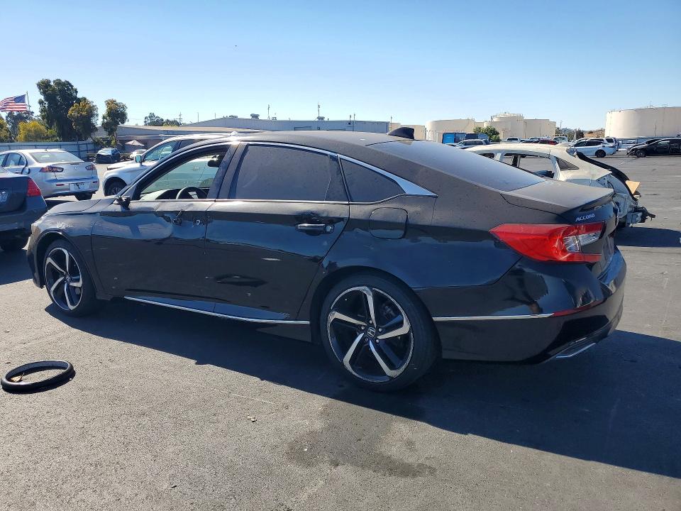 Продаж на аукціоні авто 2018 Honda Accord, vin: 1HGCV1F4XJA013575, номер лоту: 72526206