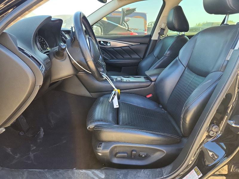 71755146 :رقم المزاد ، JN1EV7AP8JM358312 vin ، 2018 Infiniti Q50 مزاد بيع