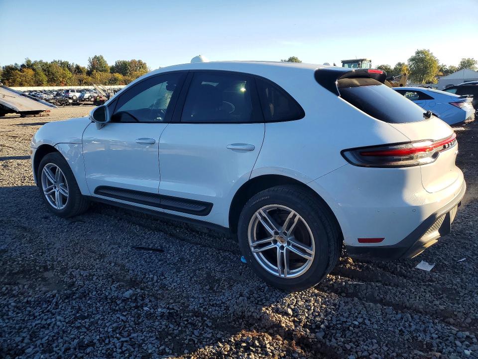73336796 :رقم المزاد ، WP1AA2A56PLB12400 vin ، 2023 Porsche Macan مزاد بيع