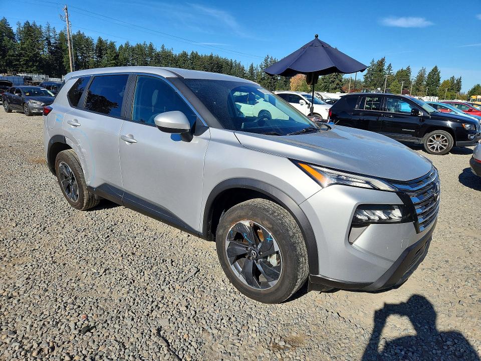Продажа на аукционе авто 2024 Nissan Rogue, vin: 5N1BT3BA7RC703447, номер лота: 73521026