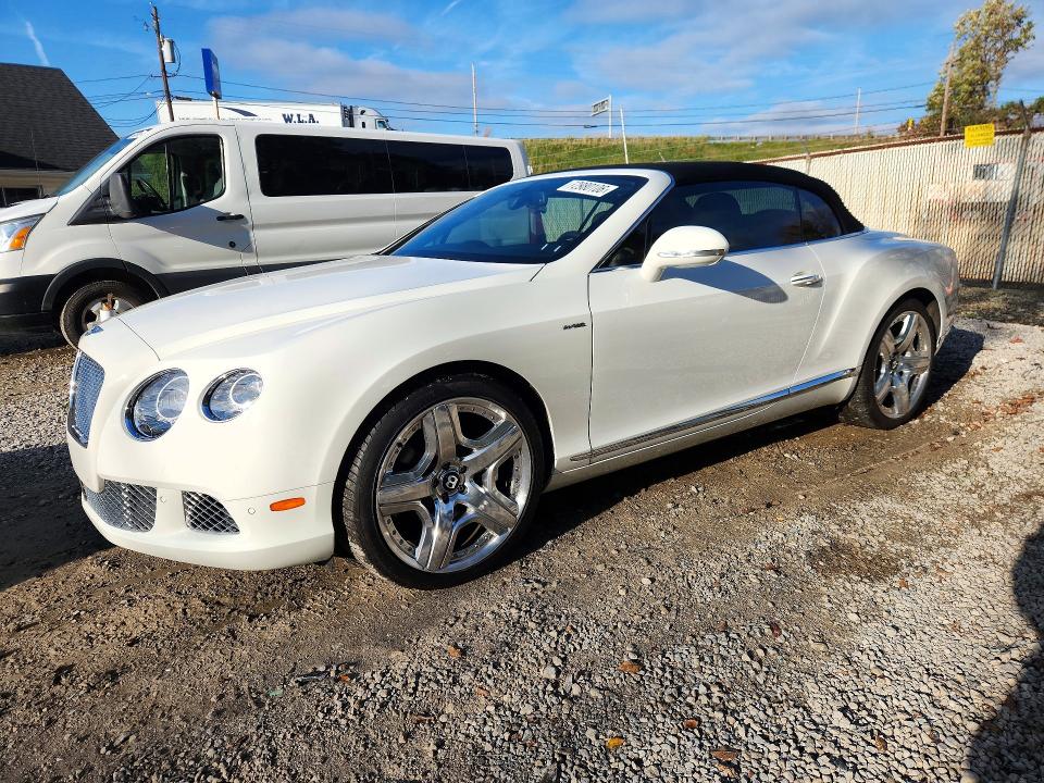 2013 Bentley Continental მანქანა იყიდება აუქციონზე, vin: SCBGU3ZA5DC084842, აუქციონის ნომერი: 72980106