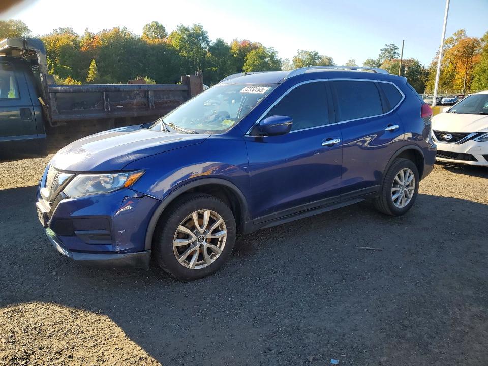 Продажа на аукционе авто 2017 Nissan Rogue, vin: KNMAT2MV4HP585424, номер лота: 72378156