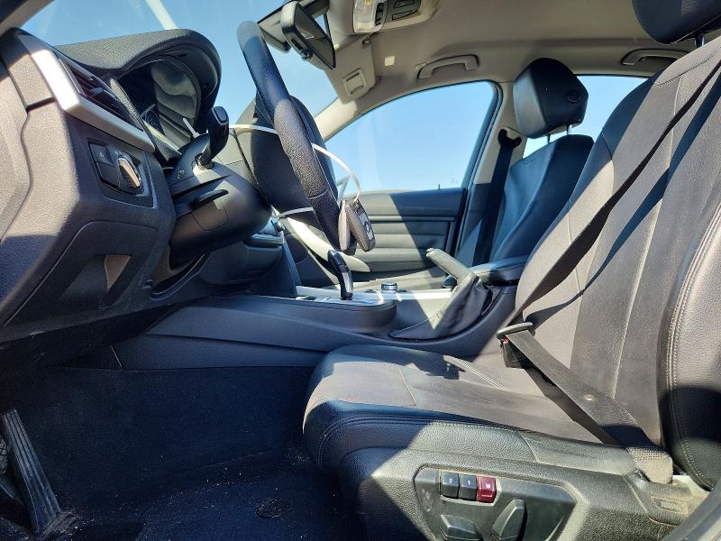 2013 Bmw 328 მანქანა იყიდება აუქციონზე, vin: WBA3C1G58DNR47532, აუქციონის ნომერი: 71852856