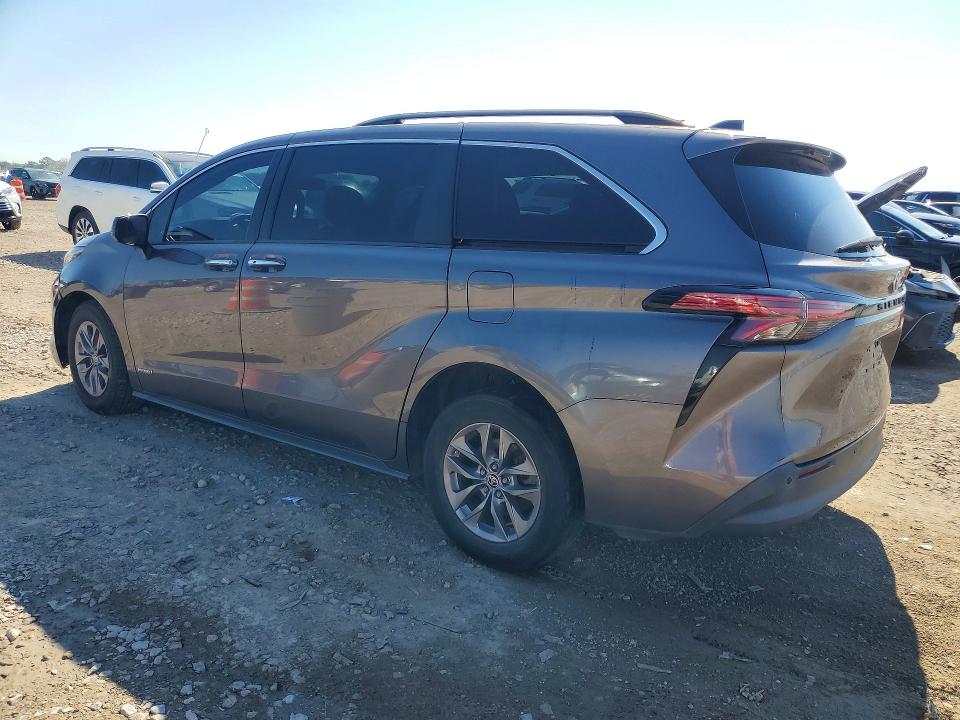 71773836 :رقم المزاد ، 5TDYRKEC8MS013850 vin ، 2021 Toyota Sienna مزاد بيع
