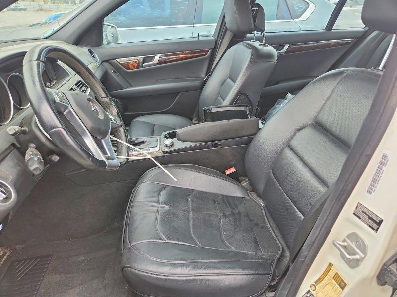 2012 Mercedes-benz C მანქანა იყიდება აუქციონზე, vin: WDDGF8BB9CA724977, აუქციონის ნომერი: 71265566