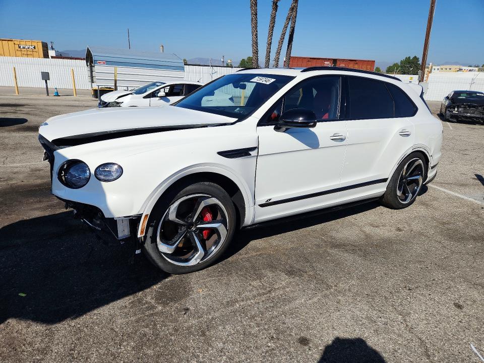 2023 Bentley Bentayga მანქანა იყიდება აუქციონზე, vin: SJAAT2ZV2PC022081, აუქციონის ნომერი: 71597346