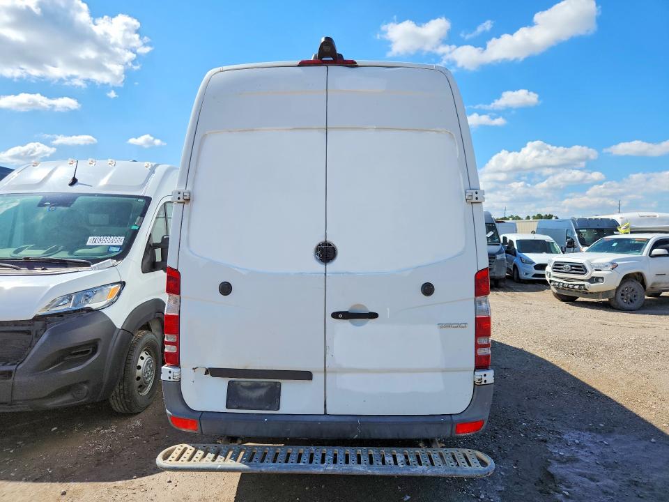 Auction sale of the 2016 Mercedes-benz Sprinter, vin: WD3PE8DD9GP361069, lot number: 69038026