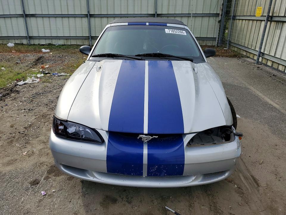 1995 Ford Mustang მანქანა იყიდება აუქციონზე, vin: 1FALP45T1SF252834, აუქციონის ნომერი: 71852266