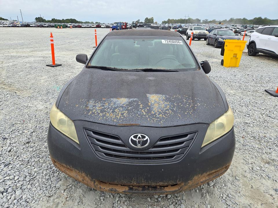 72450456 :رقم المزاد ، 4T1BE46KX7U530677 vin ، 2007 Toyota Camry مزاد بيع
