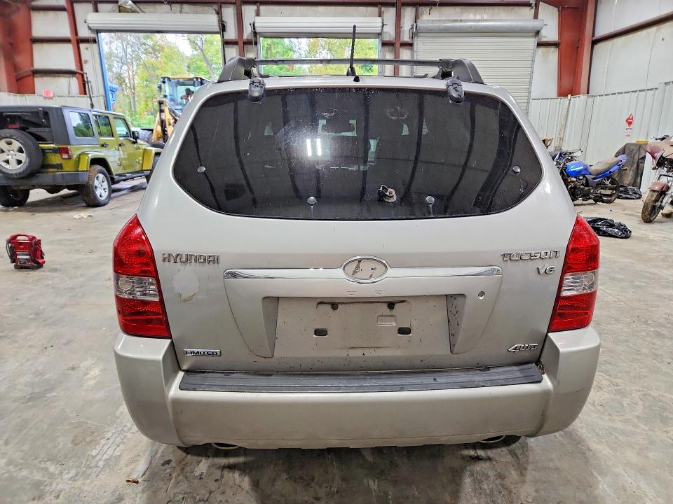2006 Hyundai Tucson მანქანა იყიდება აუქციონზე, vin: KM8JN72D56U349165, აუქციონის ნომერი: 70246146