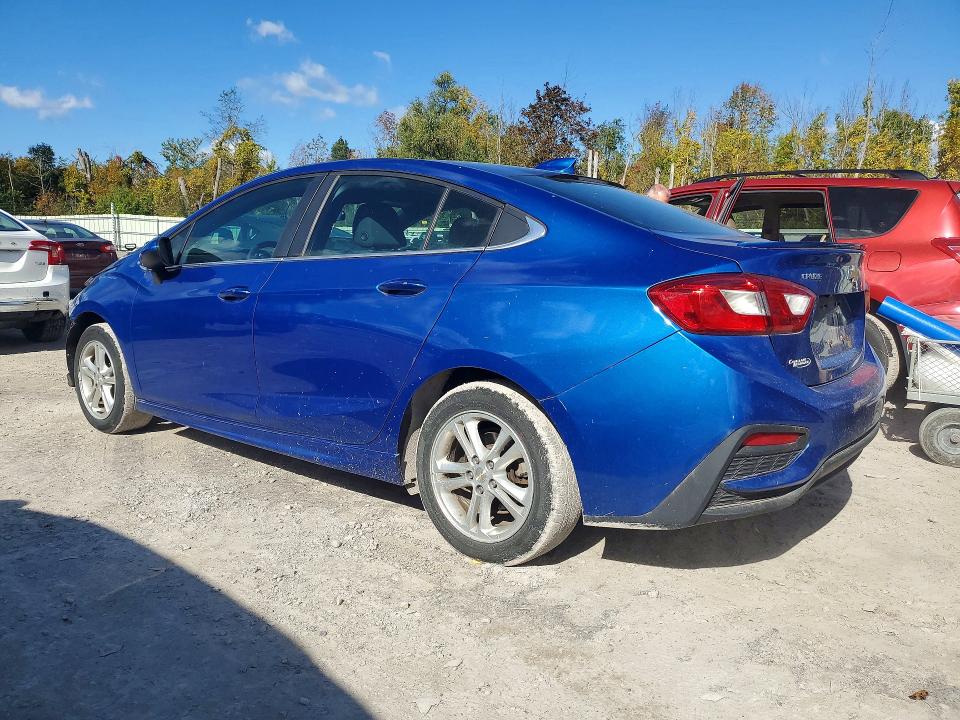 2018 Chevrolet Cruze მანქანა იყიდება აუქციონზე, vin: 1G1BE5SM8J7215845, აუქციონის ნომერი: 71592166