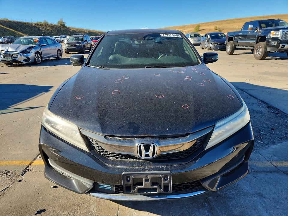 2017 Honda Accord მანქანა იყიდება აუქციონზე, vin: 1HGCT2B03HA000532, აუქციონის ნომერი: 71015996