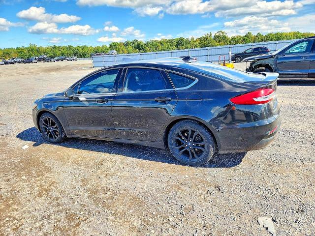 71501876 :رقم المزاد ، 3FA6P0HDXKR229047 vin ، 2019 Ford Fusion مزاد بيع