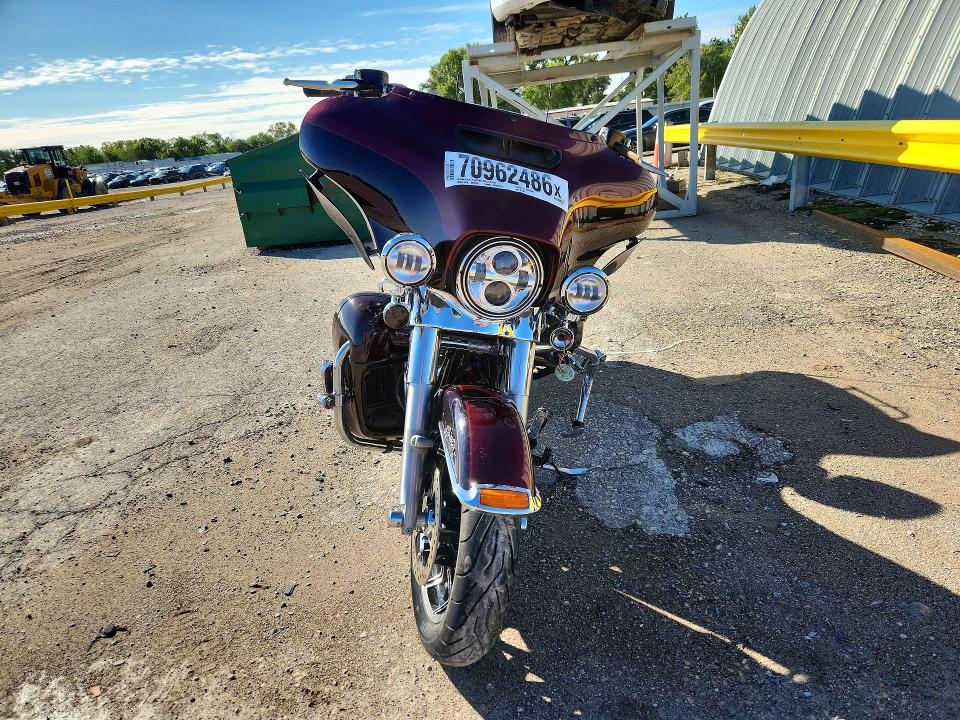 70962486 :رقم المزاد ، 1HD1KEL15EB671061 vin ، 2014 Harley-davidson Flhtk مزاد بيع