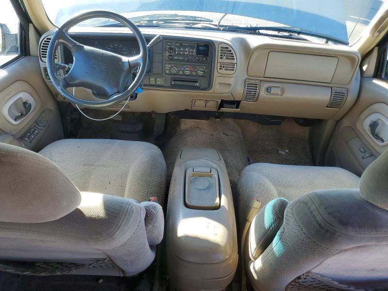 71430956 :رقم المزاد ، 3GKGK26J9VG500489 vin ، 1997 Gmc Suburban مزاد بيع