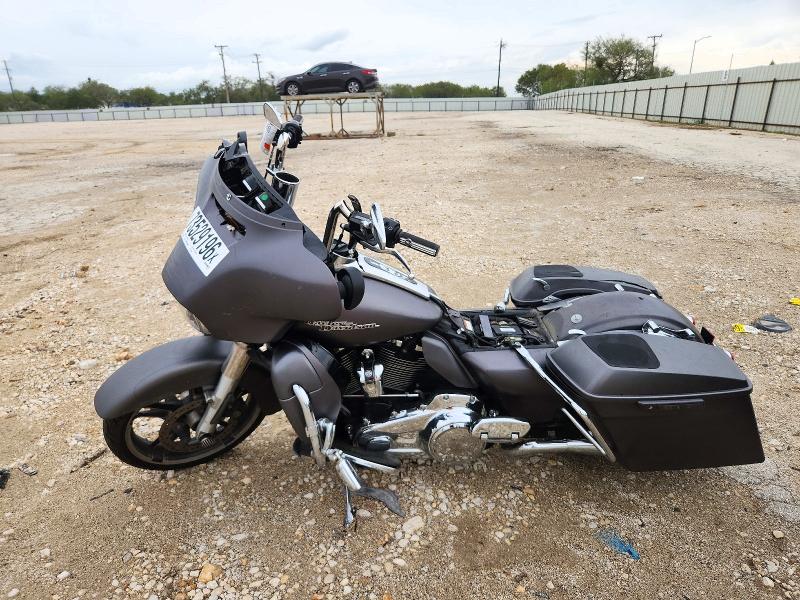 2017 Harley-davidson Flhxs მანქანა იყიდება აუქციონზე, vin: 1HD1KRC19HB673651, აუქციონის ნომერი: 73529196