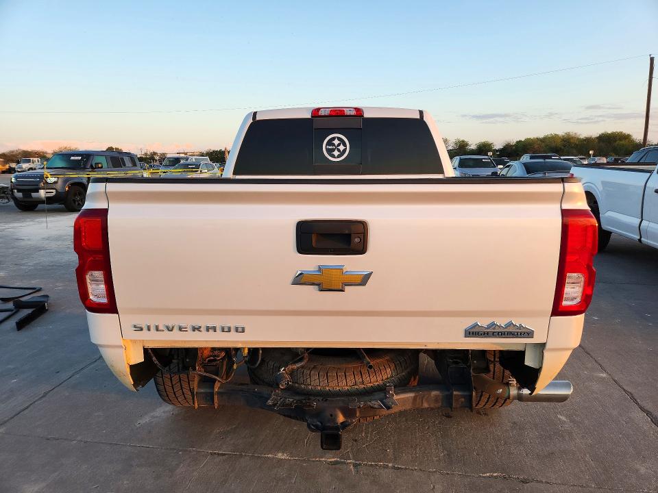 72747286 :رقم المزاد ، 3GCUKTEJ2JG122208 vin ، 2018 Chevrolet Silverado مزاد بيع