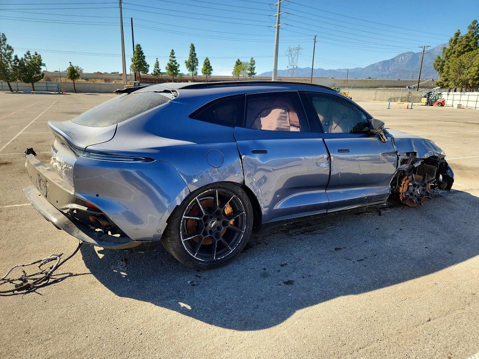 Aukcja sprzedaży 2021 Aston Martin Dbx, vin: SCFVUJAW2MTV02971, numer aukcji: 71636406