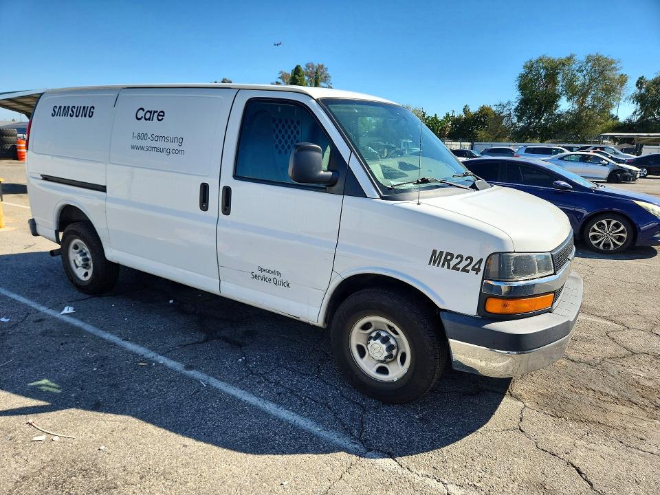 71416696 :رقم المزاد ، 1GCWGAFF4G1327948 vin ، 2016 Chevrolet Express G2500 مزاد بيع