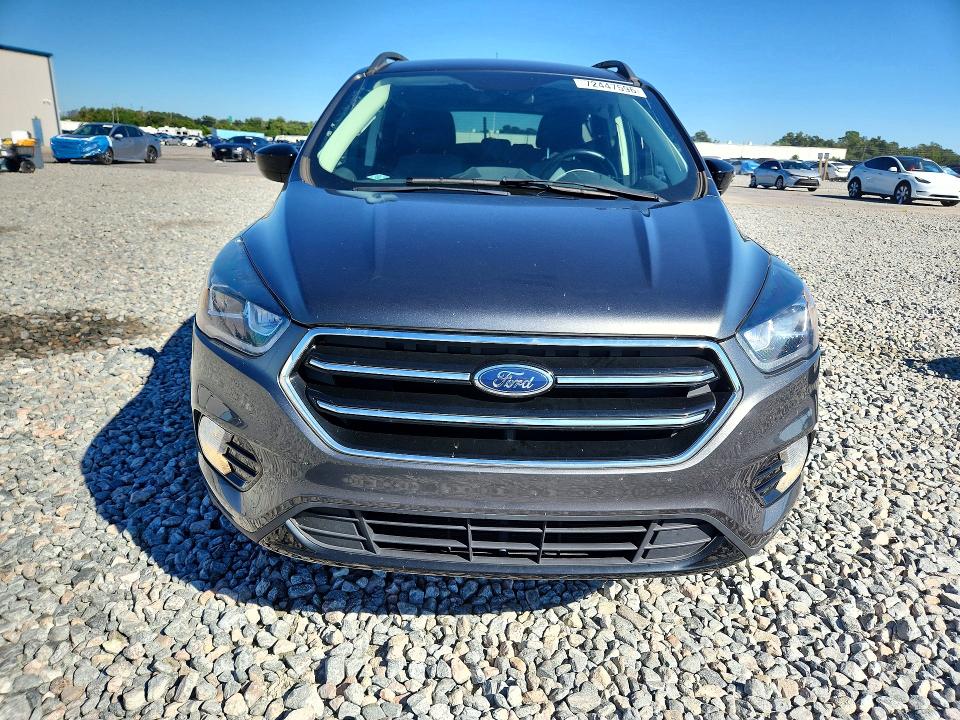Продажа на аукционе авто 2018 Ford Escape, vin: 1FMCU9GD1JUC16573, номер лота: 72447596